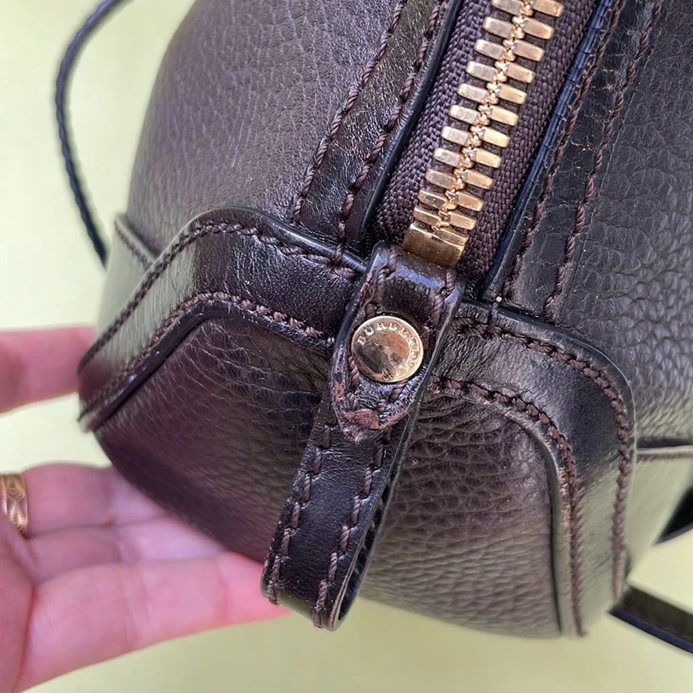 Vintage dark brown/gold Burberry calfskin leather boiling bag with lock and key